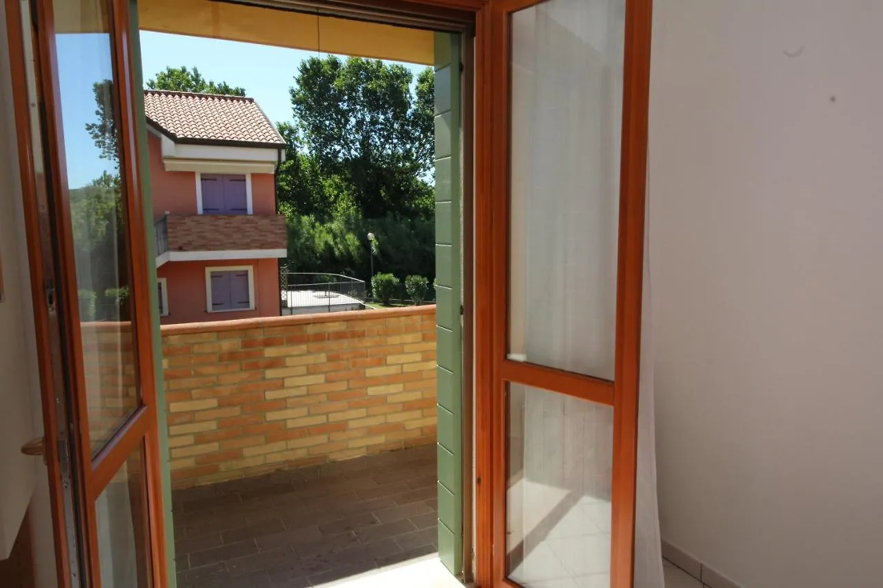 Residence Sole E Mare Appartamenti Rosolina Mare Apartment